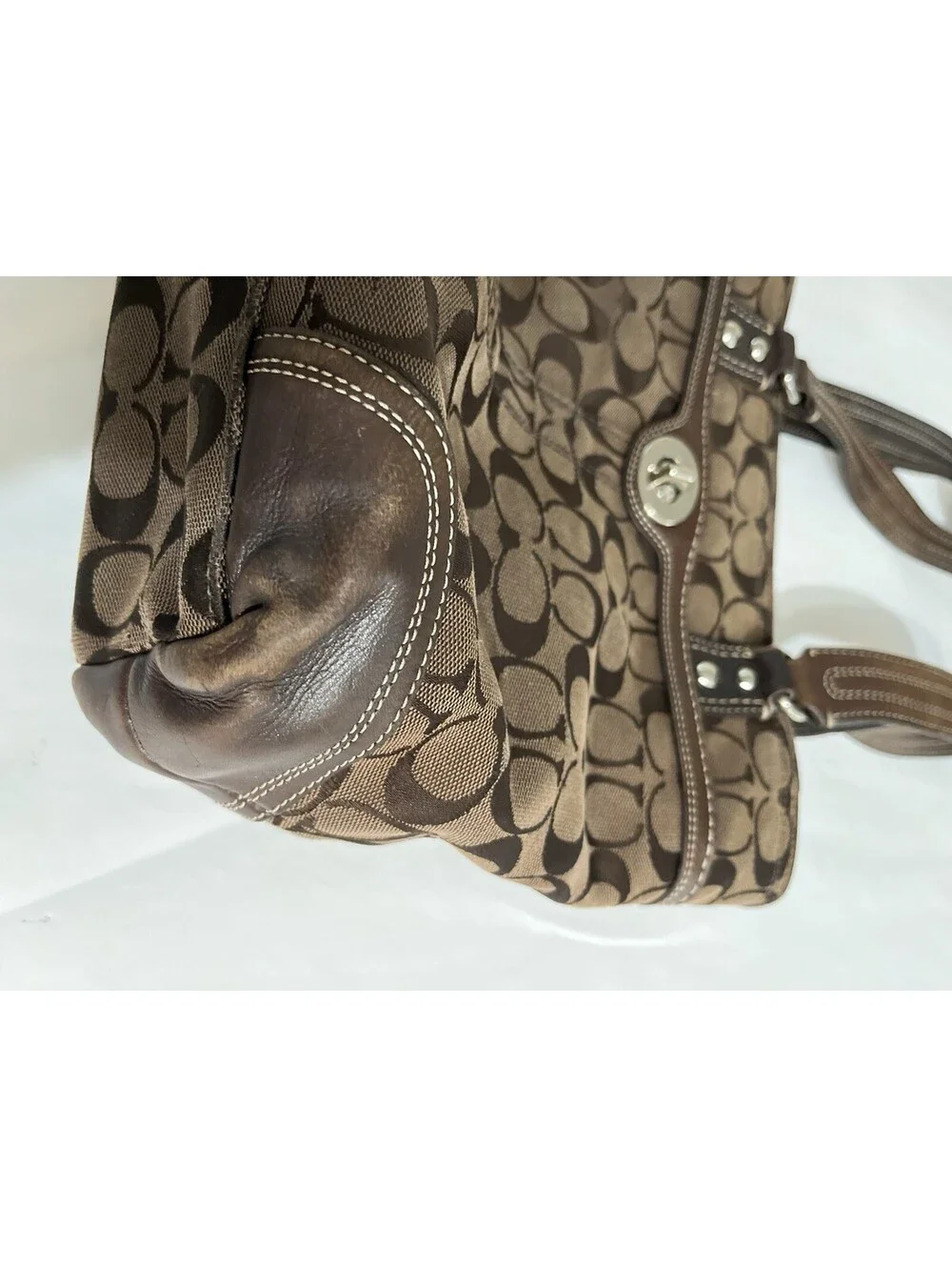 Vintage Coach Brown Hampton Signature Jaquard Medium Shoulder Bag